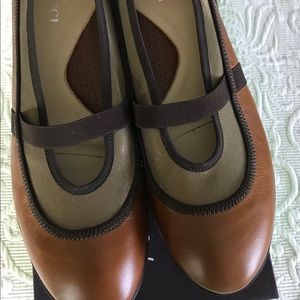 Sesto Meucci Leather Flats